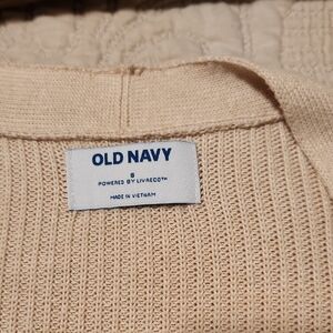 Old Navy Womens Cream Color Open Front Sweater With Pockets.